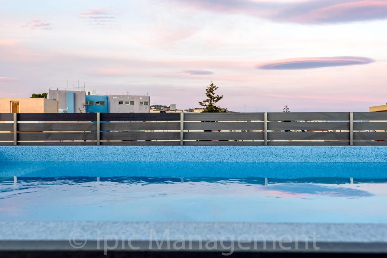 Elegant 2Br Apt Rooftop Pool & Walk To Old Town Ханья Экстерьер фото